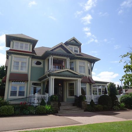 Maison Tait House Hotel Shediac Exterior photo