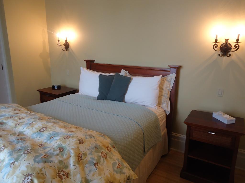Maison Tait House Hotel Shediac Exterior photo